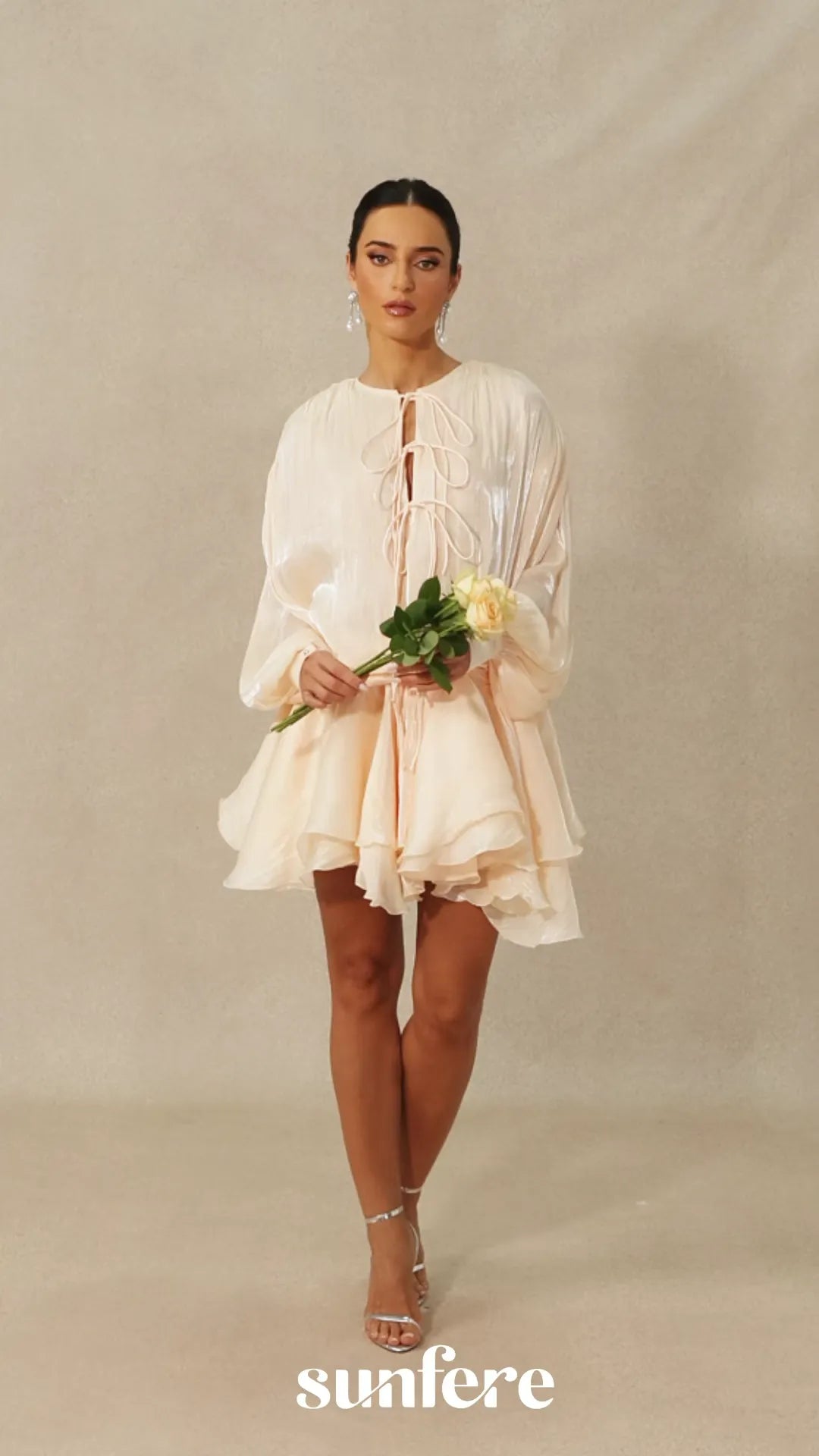 Vestido Scarlet Dreams Amora