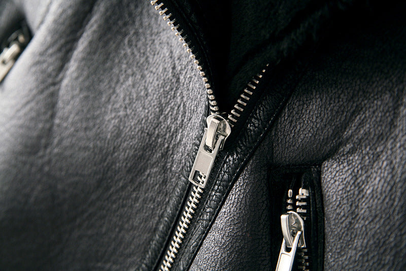 Jaqueta de Couro Forrada em Lã