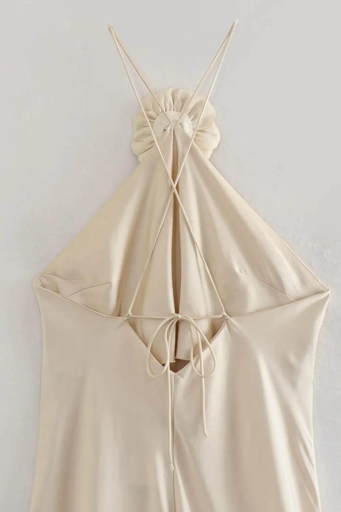 Vestido Slip Champagne Elle